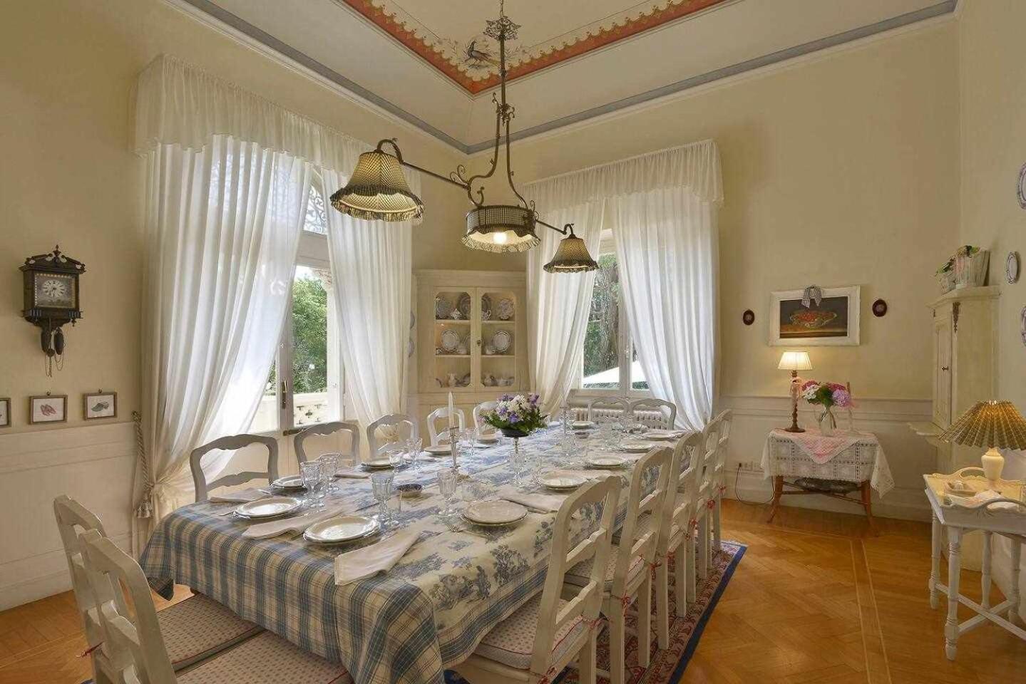Villa La Moresca Relais De Charme B&B Montecatini Alto (Adults Only) Δωμάτιο φωτογραφία